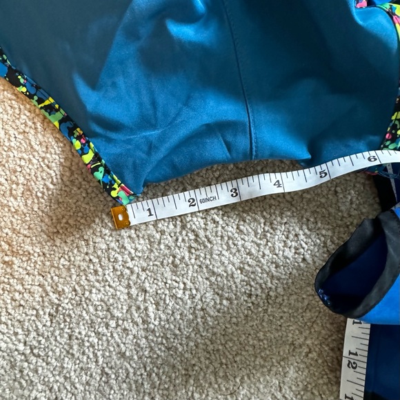 2 PAIR NIKE 3” DRI-FIT SHORTS - Picture 7 of 7